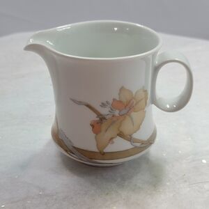 Hutschenreuther Leonard Decor Alcazar Porcelain Creamer Floral Pattern